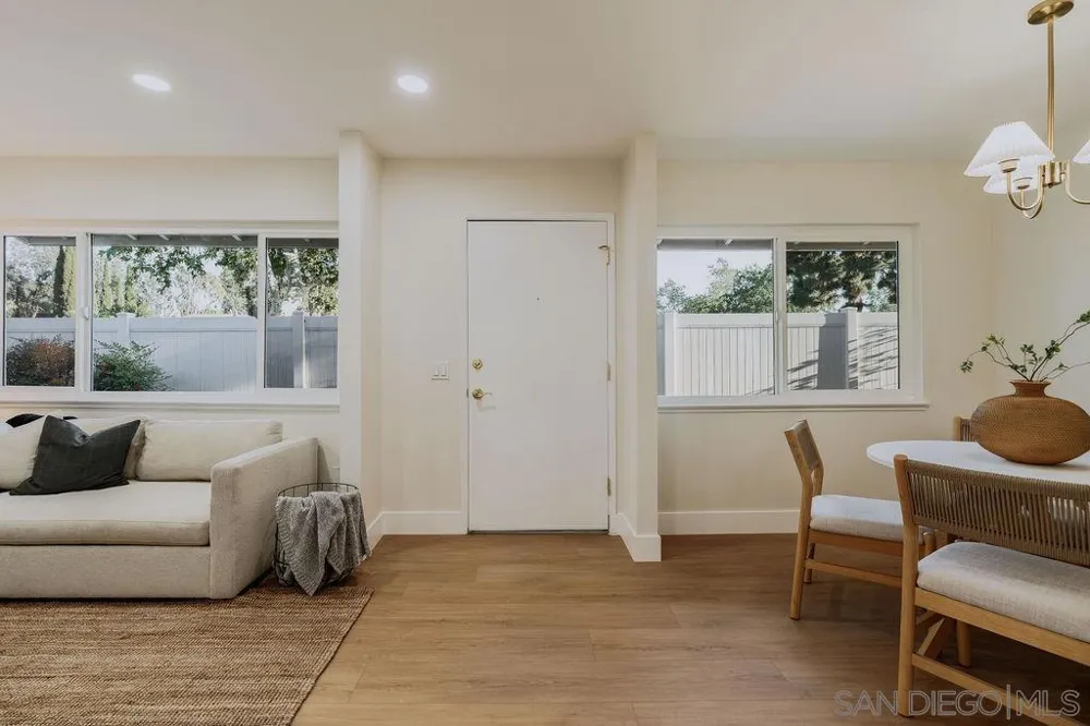 17340 Caminito Canasto San Diego, CA 92127