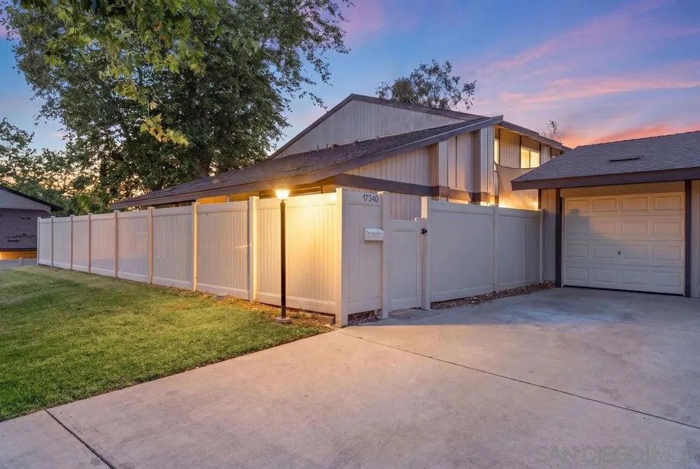 17340 Caminito Canasto San Diego, CA 92127
