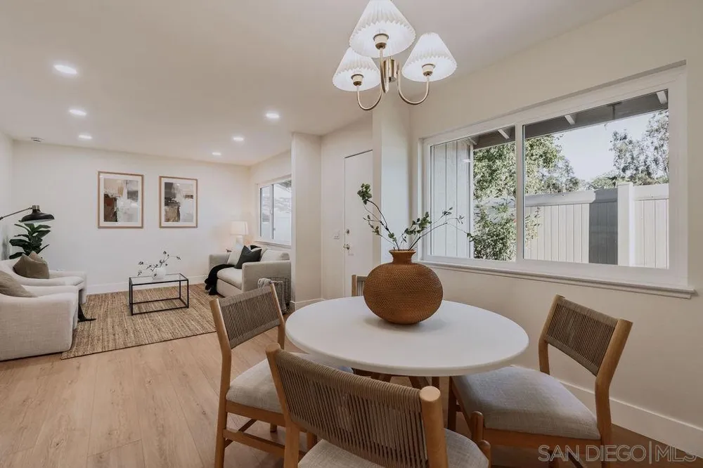 17340 Caminito Canasto San Diego, CA 92127