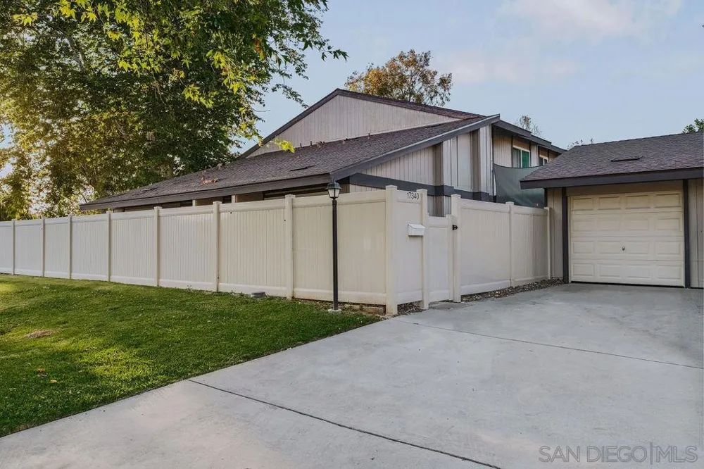 17340 Caminito Canasto San Diego, CA 92127