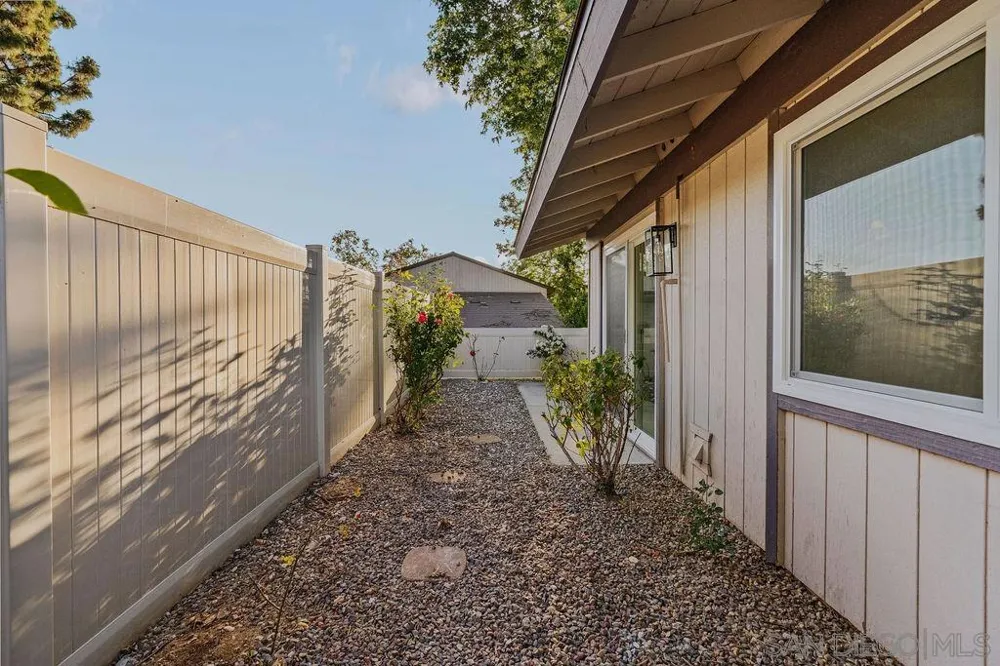 17340 Caminito Canasto San Diego, CA 92127