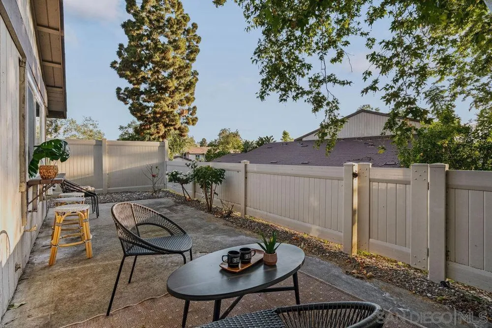 17340 Caminito Canasto San Diego, CA 92127