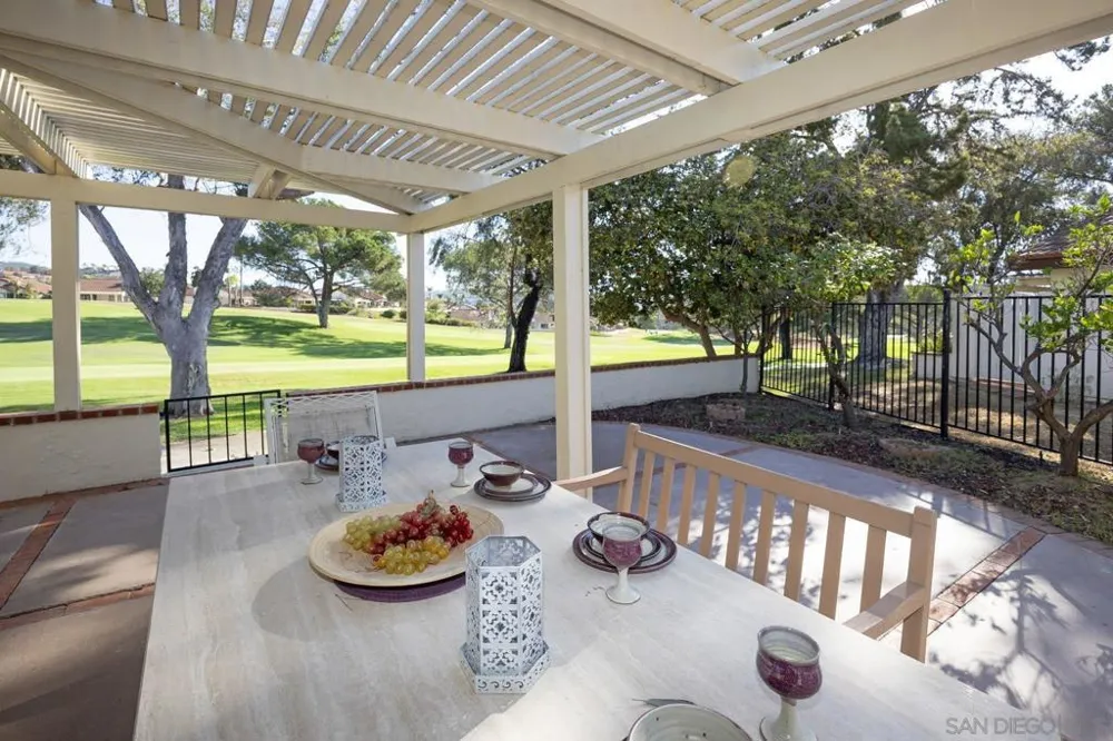 12725 Rueda Acayan San Diego, CA 92128