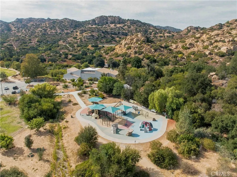 10120 Larwin Avenue #3 Chatsworth, CA 91311