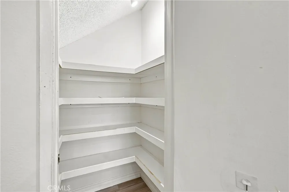 10120 Larwin Avenue #3 Chatsworth, CA 91311