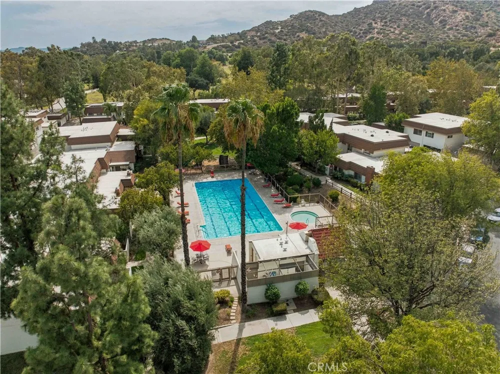10120 Larwin Avenue #3 Chatsworth, CA 91311