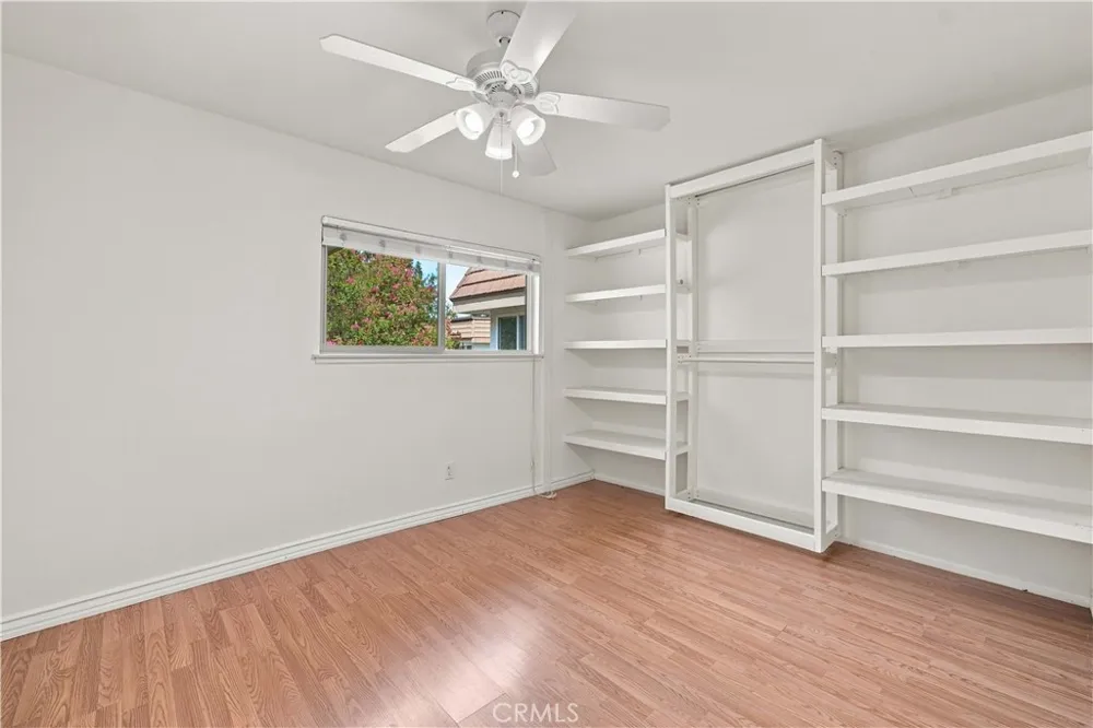 10120 Larwin Avenue #3 Chatsworth, CA 91311