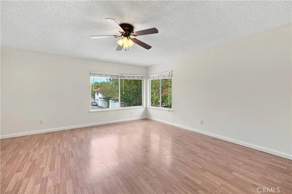 10120 Larwin Avenue #3 Chatsworth, CA 91311