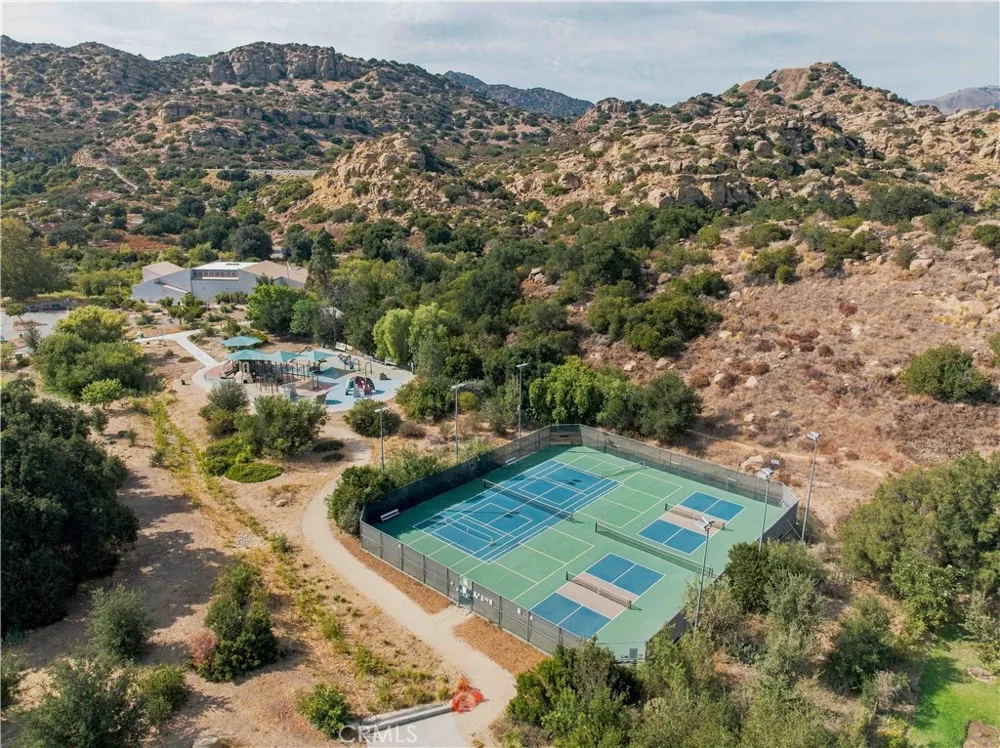 10120 Larwin Avenue #3 Chatsworth, CA 91311