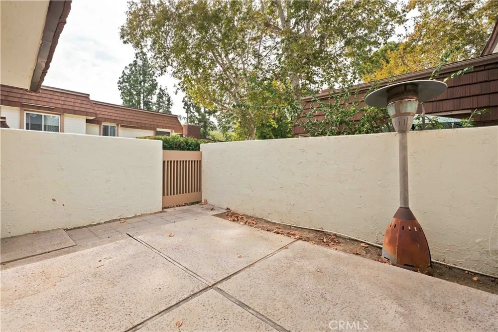 10120 Larwin Avenue #3 Chatsworth, CA 91311