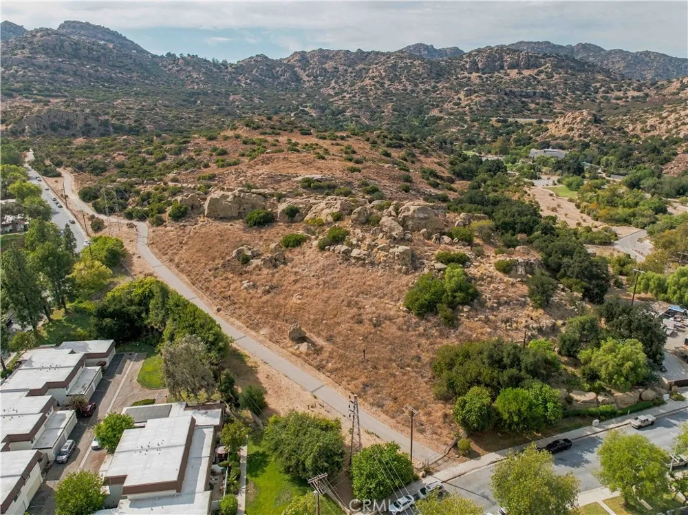 10120 Larwin Avenue #3 Chatsworth, CA 91311