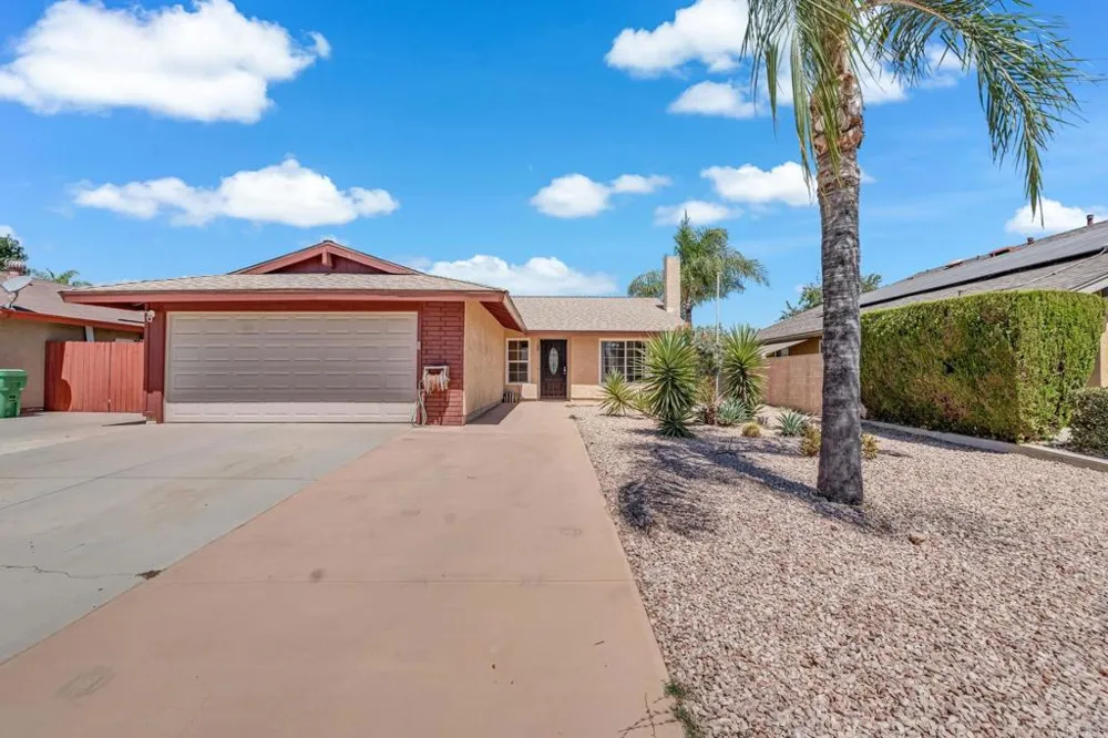 13461 Larkhaven Dr Moreno Valley, CA 92553