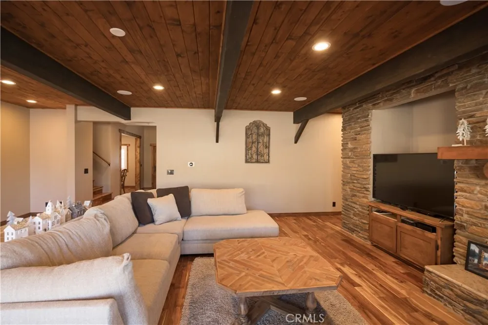 1985 Golden Rod Avenue Big Bear City, CA 92314