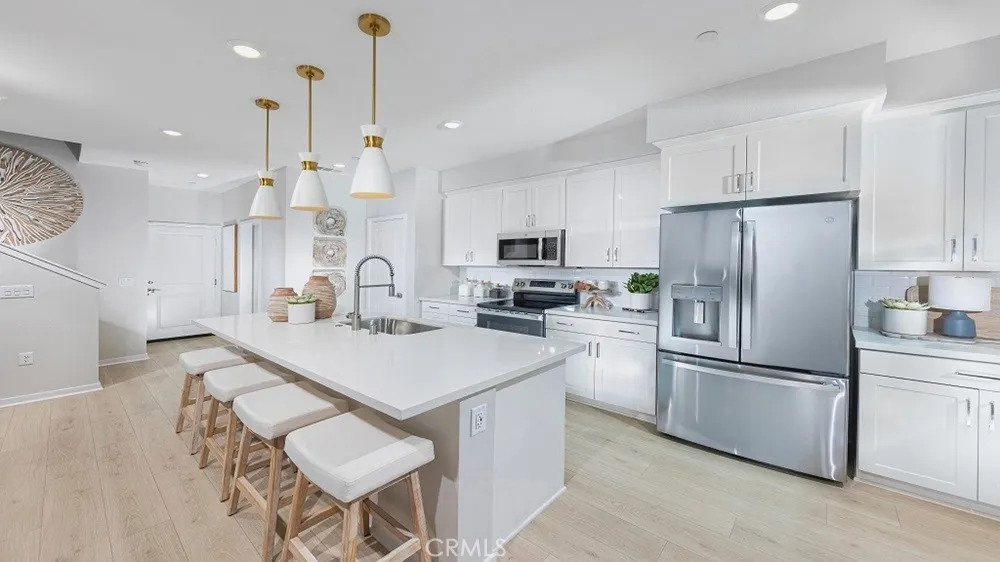 33244 Opal Glass Drive French Valley, CA 92596