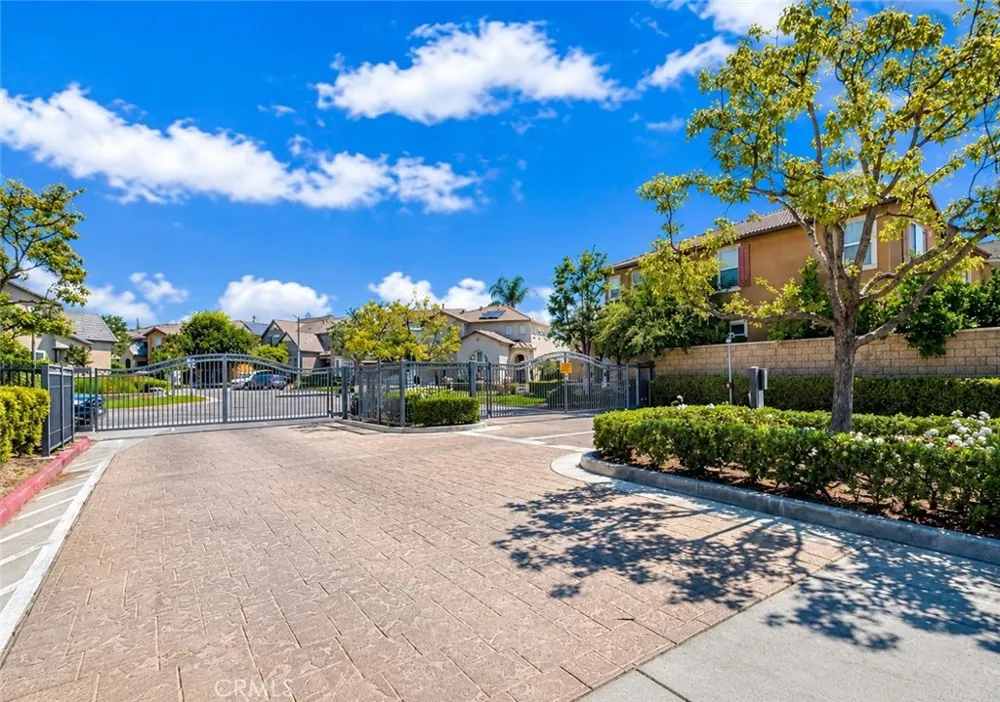 22 Dallas Buena Park, CA 90621