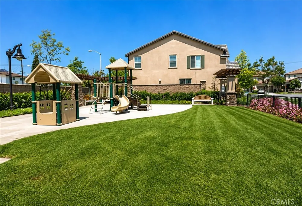 22 Dallas Buena Park, CA 90621