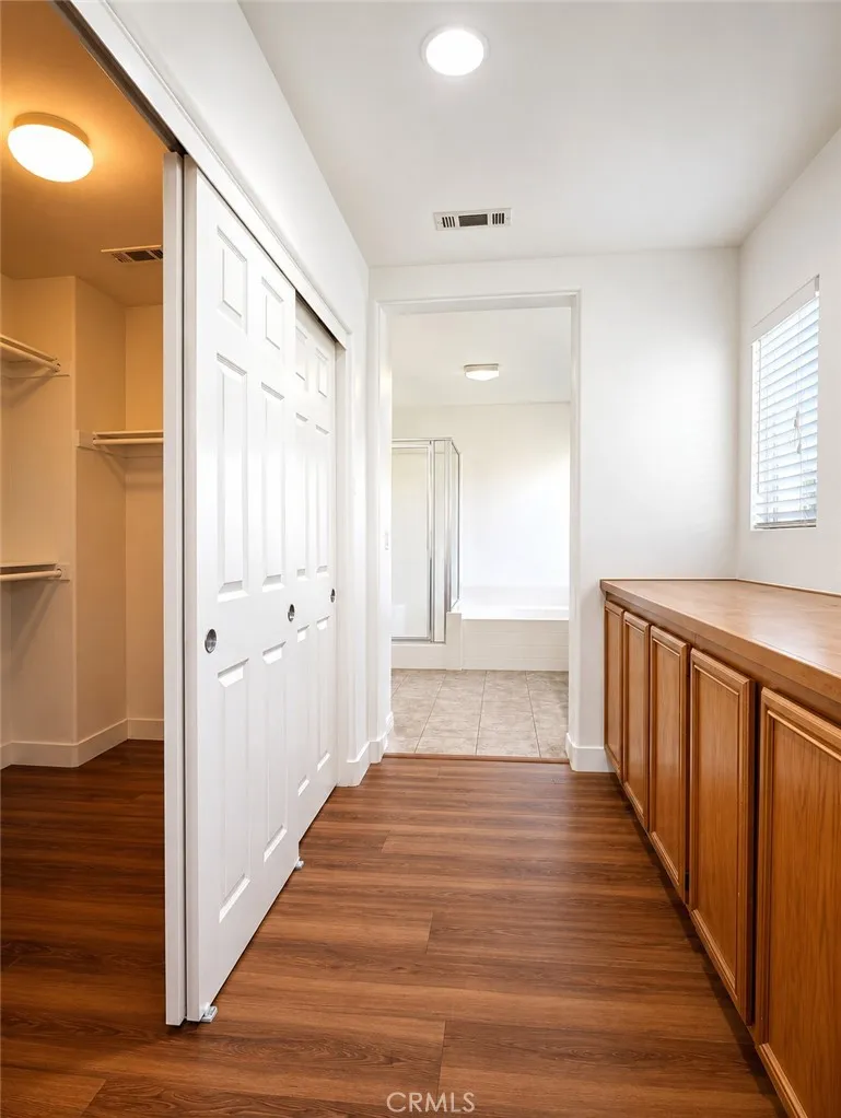 22 Dallas Buena Park, CA 90621