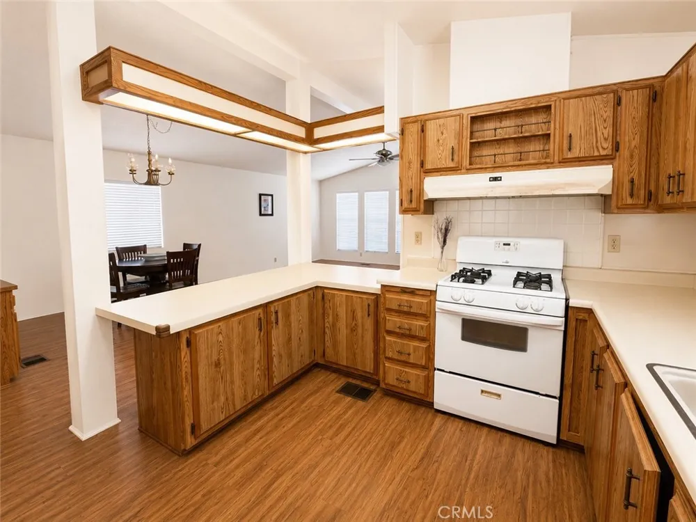 28861 Via Playa Del Rey Murrieta, CA 92563