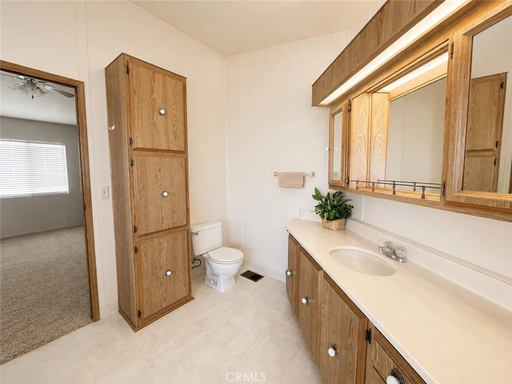28861 Via Playa Del Rey Murrieta, CA 92563