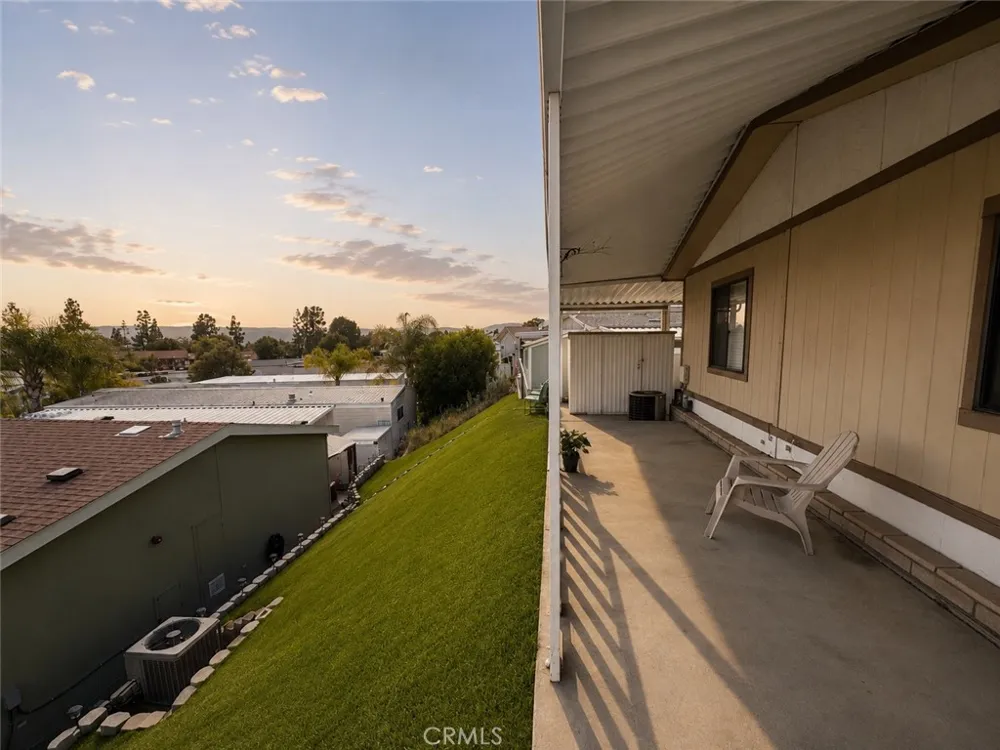 28861 Via Playa Del Rey Murrieta, CA 92563