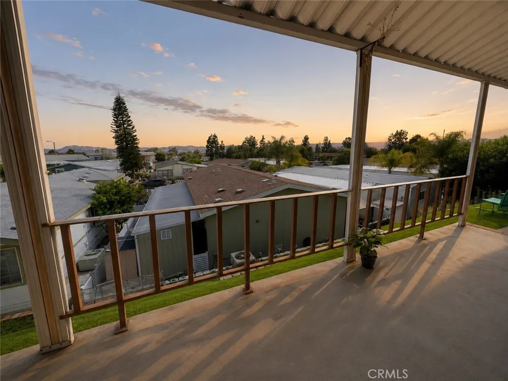 28861 Via Playa Del Rey Murrieta, CA 92563