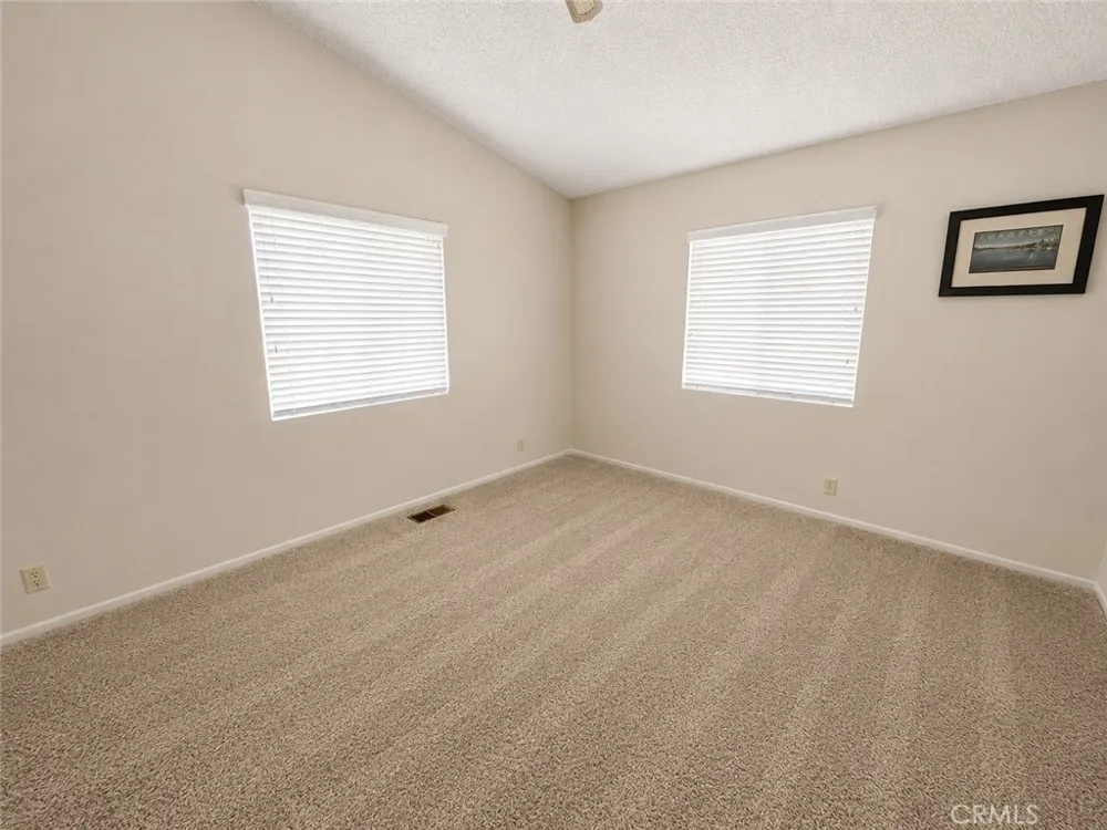 28861 Via Playa Del Rey Murrieta, CA 92563