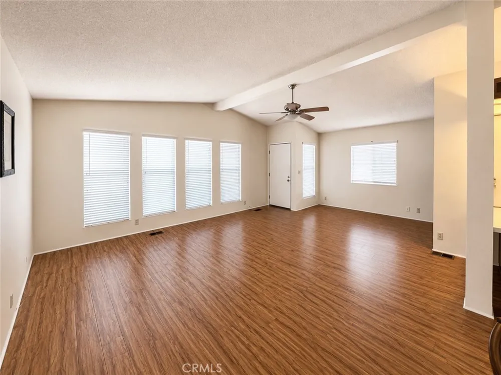 28861 Via Playa Del Rey Murrieta, CA 92563