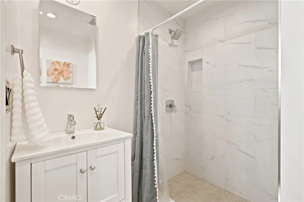 11822 Exposition Boulevard Los Angeles, CA 90064