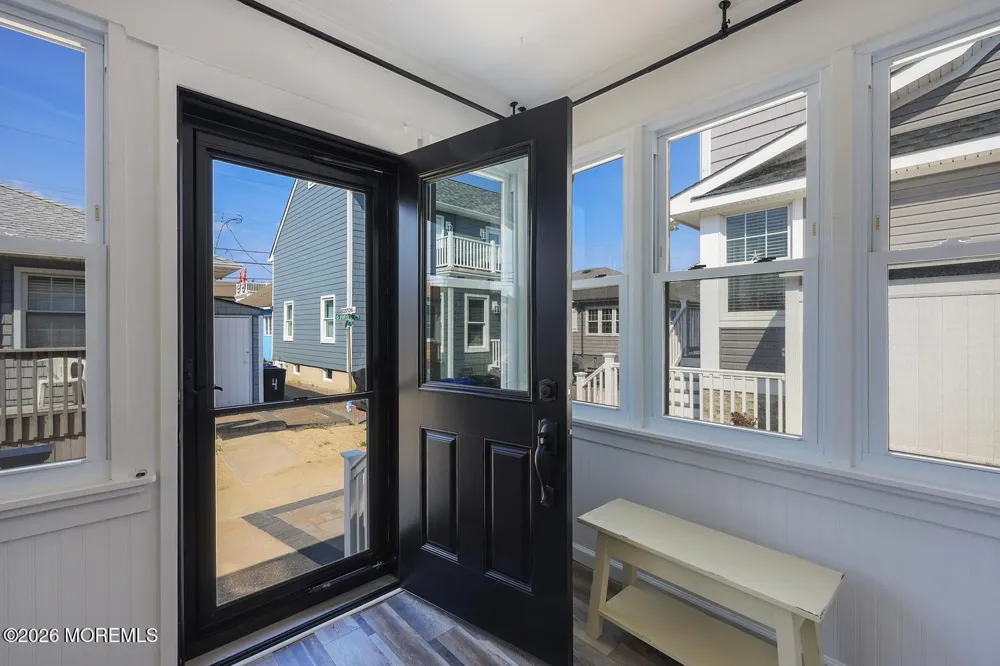 3 Hayes Court Point Pleasant Beach, NJ 08742