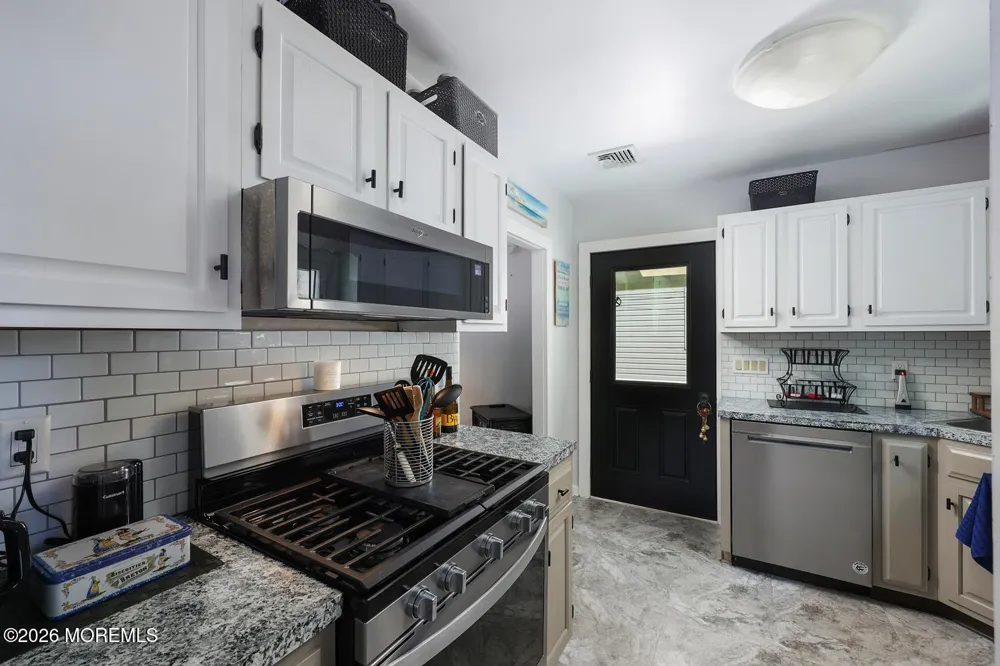 3 Hayes Court Point Pleasant Beach, NJ 08742