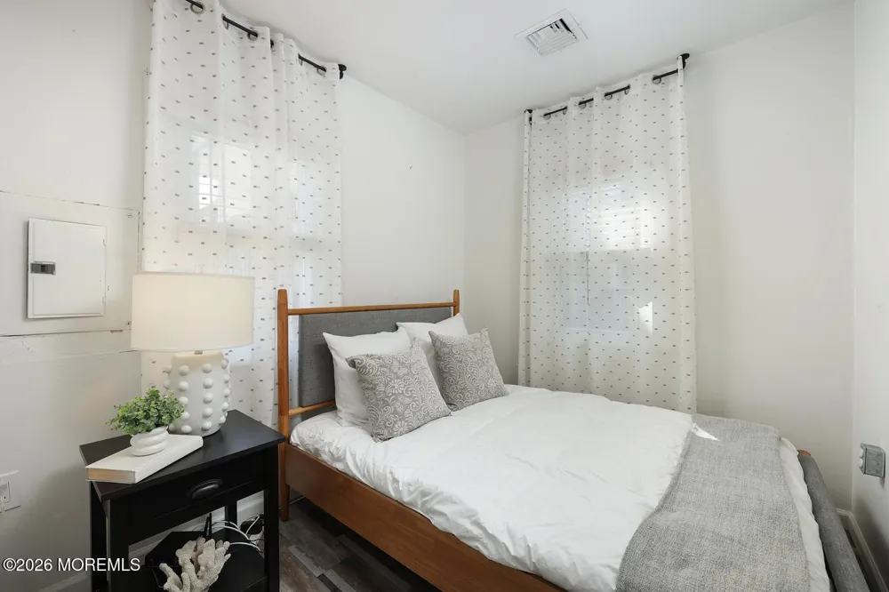 3 Hayes Court Point Pleasant Beach, NJ 08742