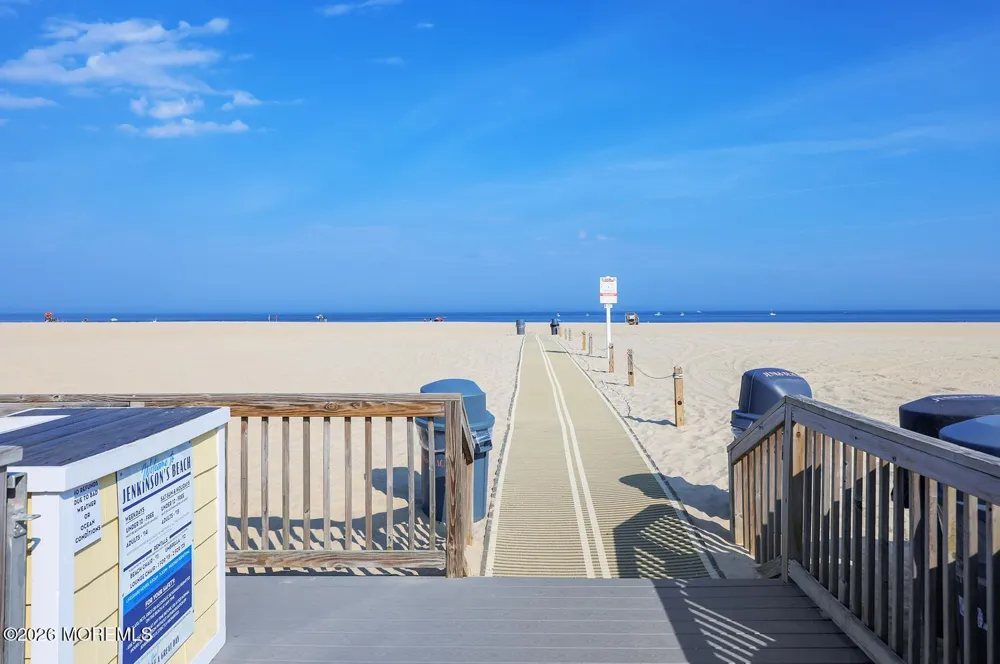 3 Hayes Court Point Pleasant Beach, NJ 08742