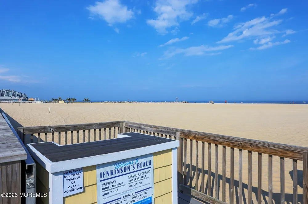 3 Hayes Court Point Pleasant Beach, NJ 08742