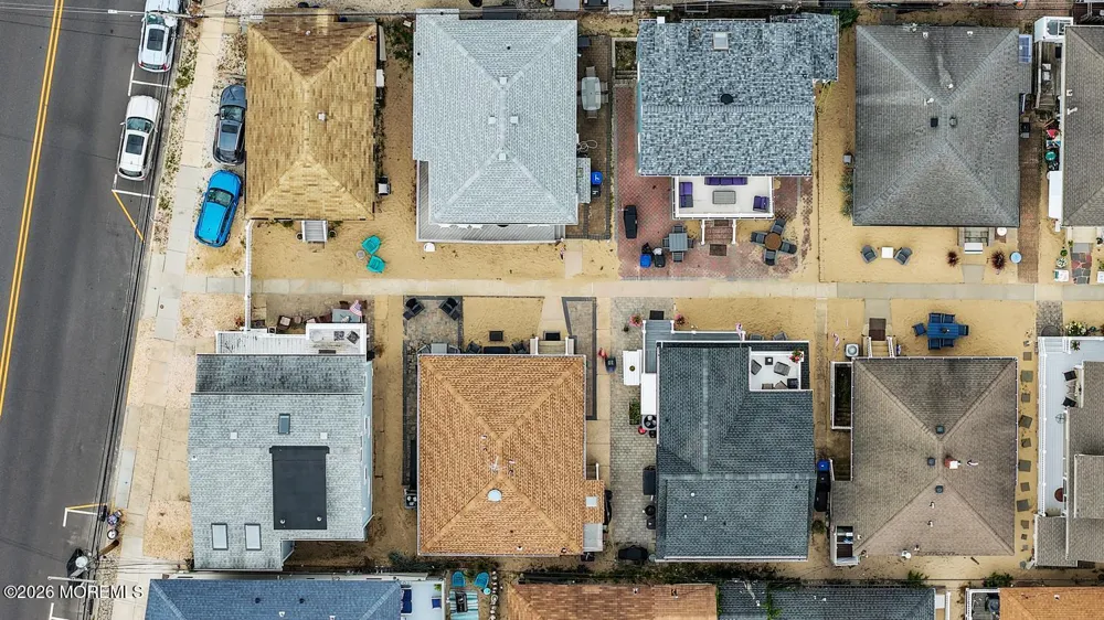 3 Hayes Court Point Pleasant Beach, NJ 08742