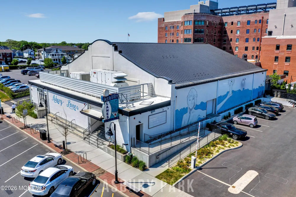 132 Mount Tabor Way Ocean Grove, NJ 07756