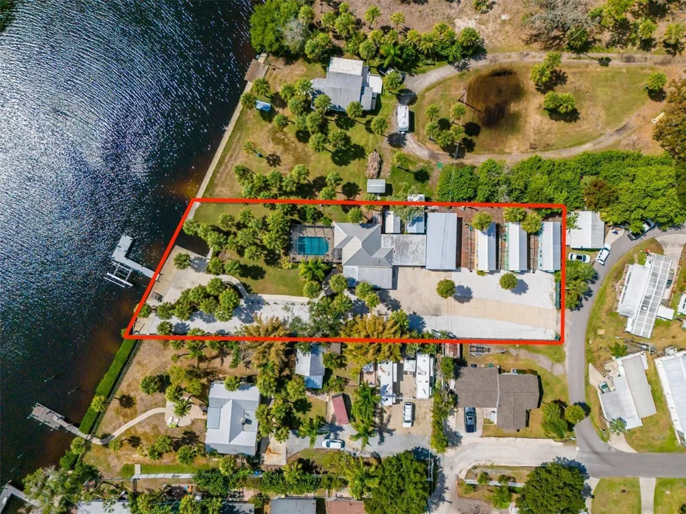 102 TROUVE LANE Ruskin, FL 33570