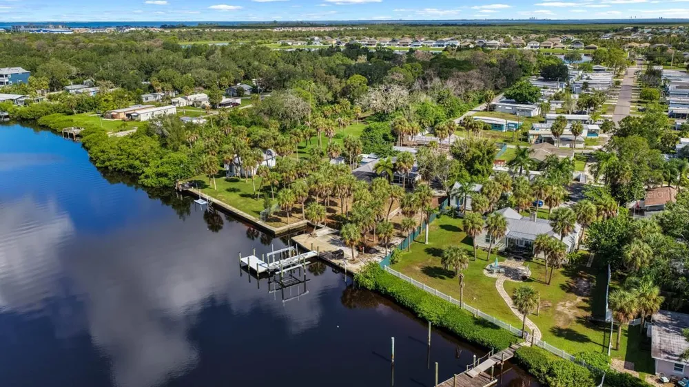 102 TROUVE LANE Ruskin, FL 33570