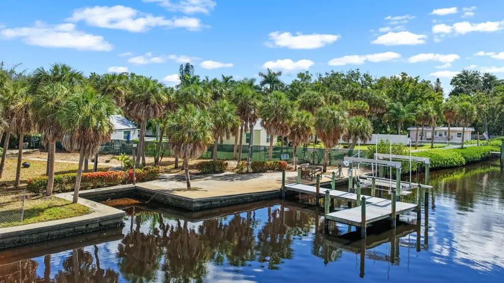 102 TROUVE LANE Ruskin, FL 33570