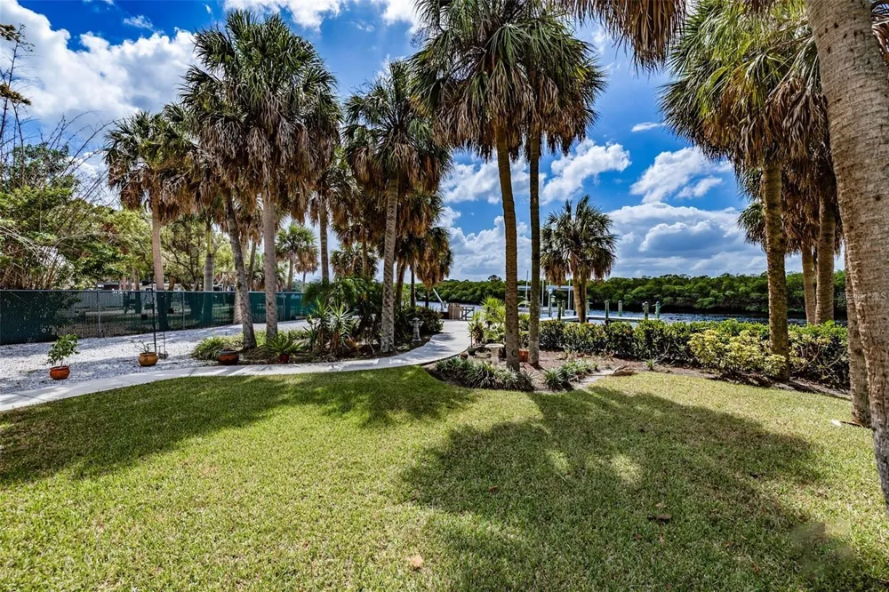 102 TROUVE LANE Ruskin, FL 33570