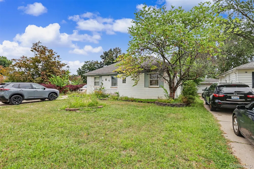 1772 Gulley Road Dearborn City, MI 48128