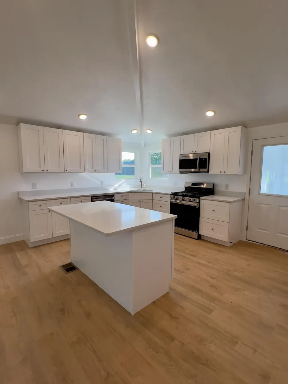 12407 Bliss Road Odessa Township, MI 48849
