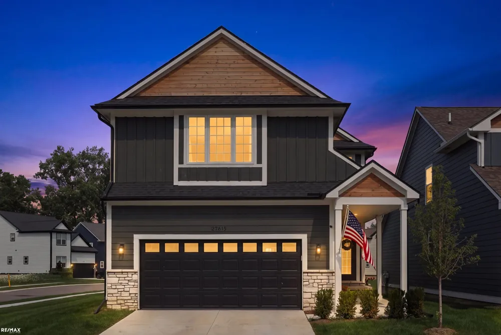 27615 Maryjane Lane Chesterfield Township, MI 48047