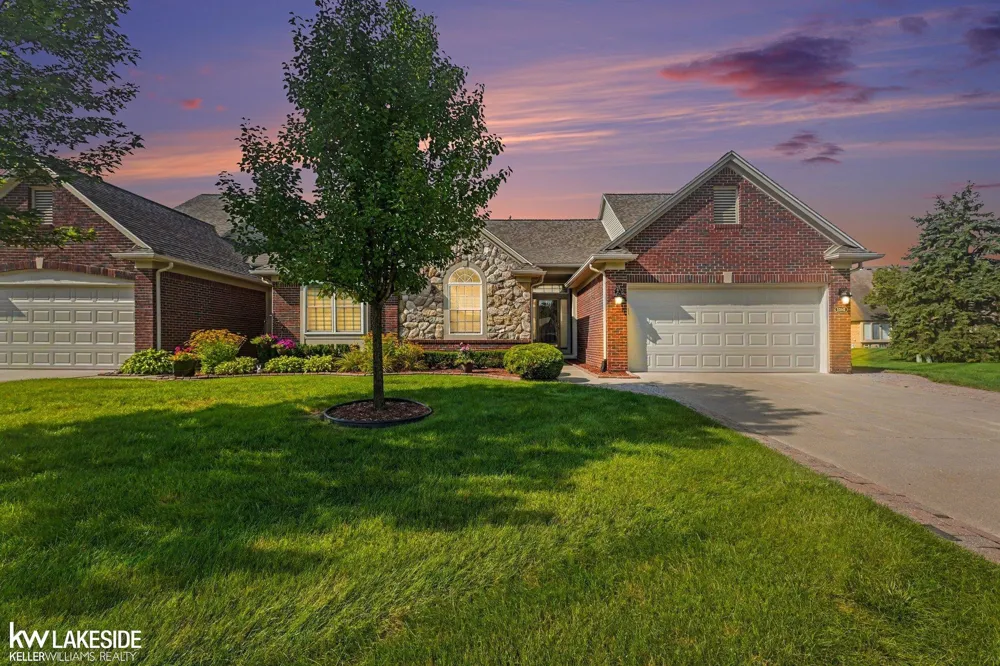 52843 Sable Drive Macomb Township, MI 48042
