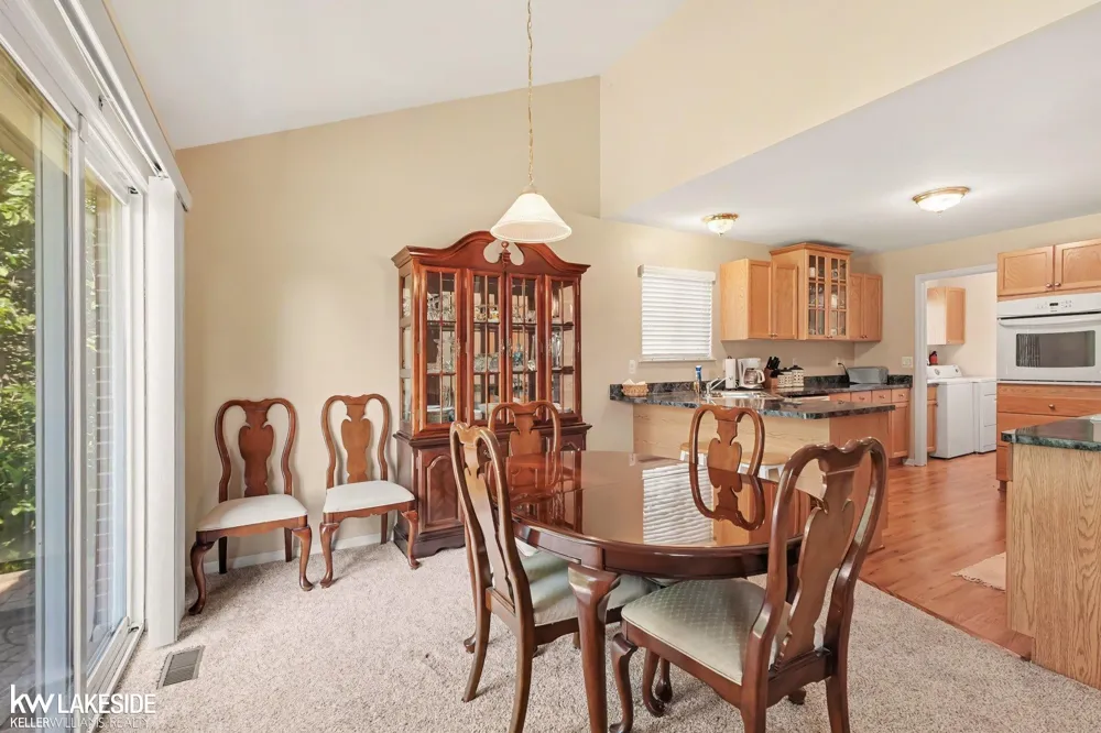 52843 Sable Drive Macomb Township, MI 48042