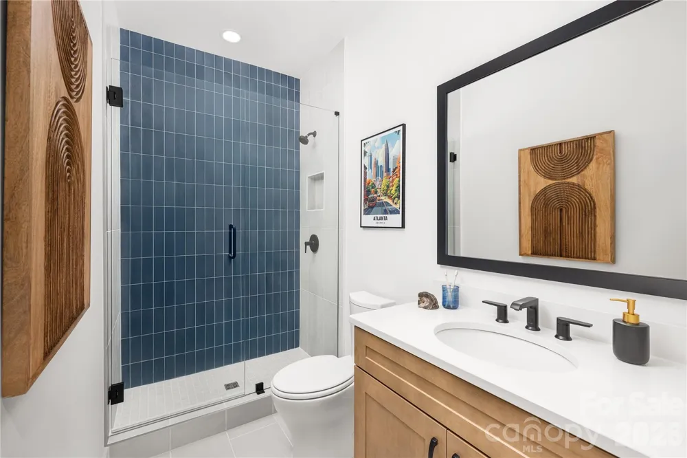 4110 Pinekirk Drive Charlotte, NC 28269