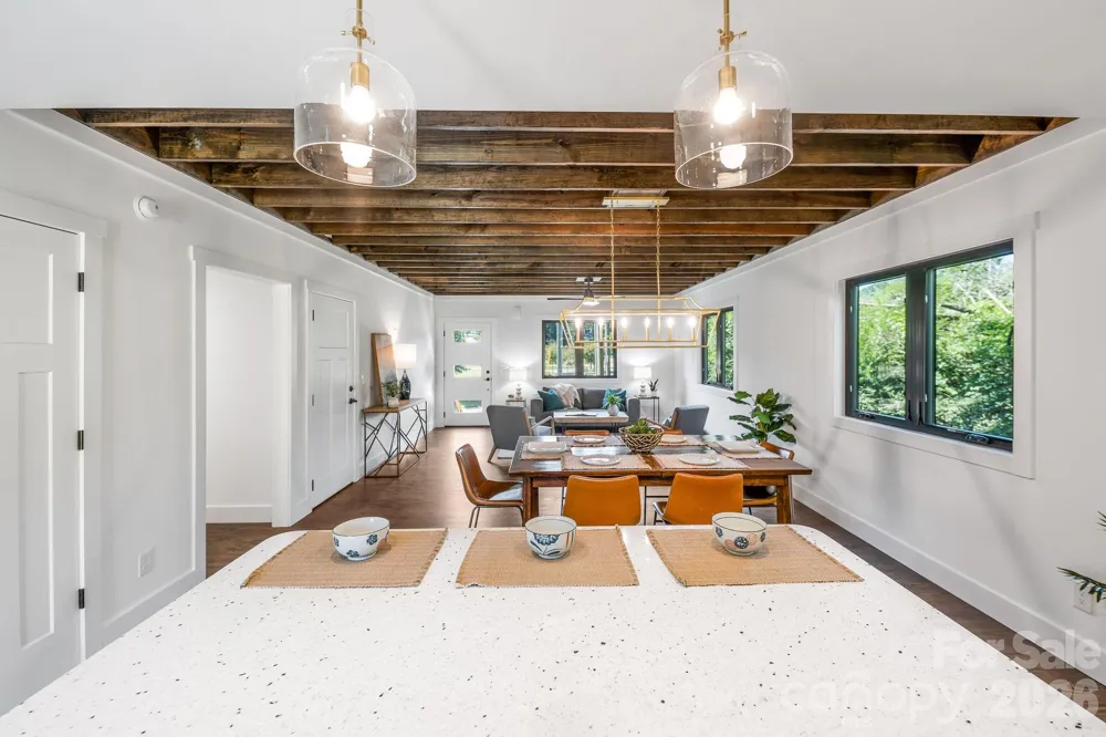 138 Shiloh Road Asheville, NC 28803