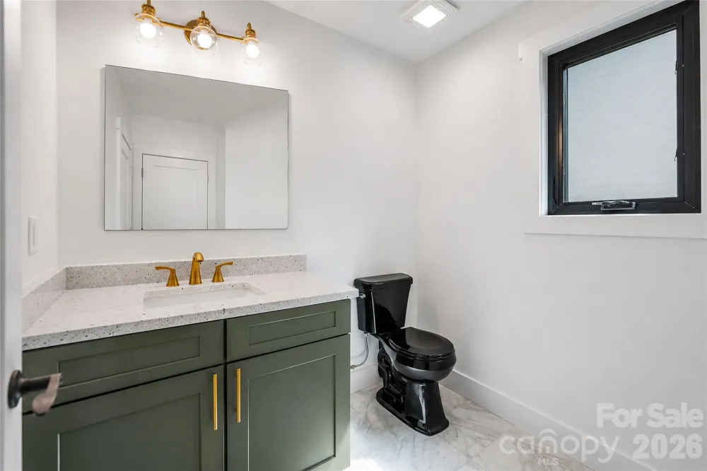 138 Shiloh Road Asheville, NC 28803