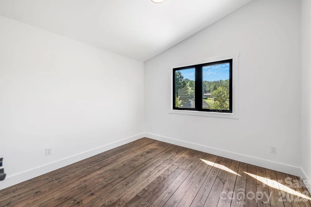 138 Shiloh Road Asheville, NC 28803