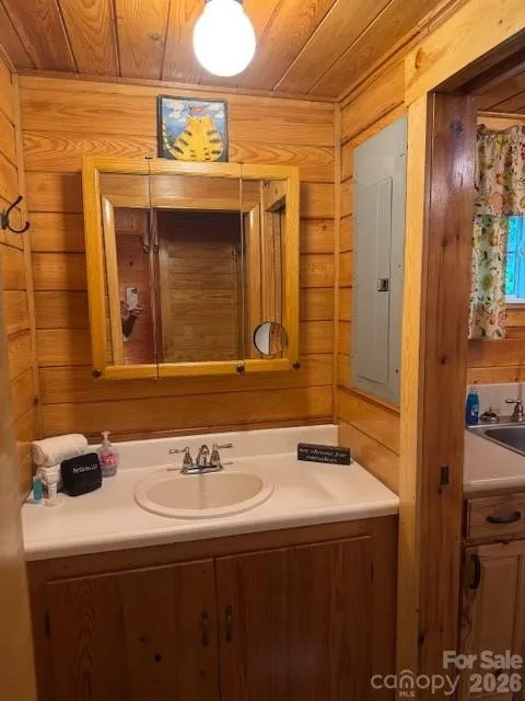 56 Chateau Lane Maggie Valley, NC 28751