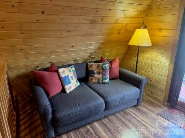 56 Chateau Lane Maggie Valley, NC 28751